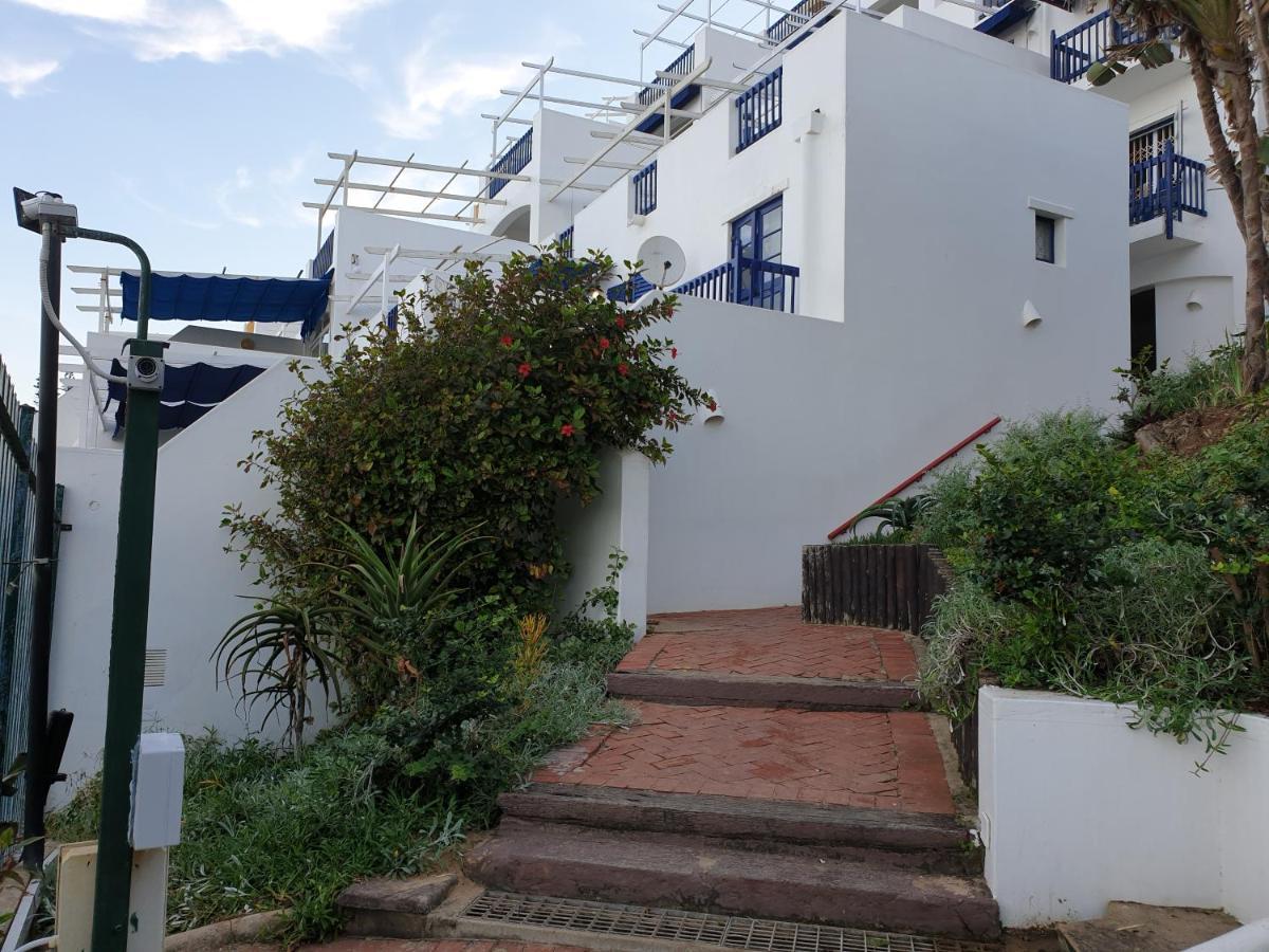 Ballito 69 Perissa Santorini Sea View, Walk To Beach -Family Only Exterior photo